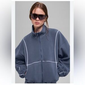 NWT ALO Yoga Polar Fleece Full Zip Game Time Jacket in Bluestone/White Size XS